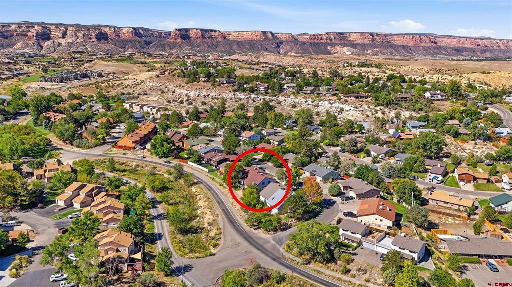 392 1/2 E Valley Circle Property Photo 35