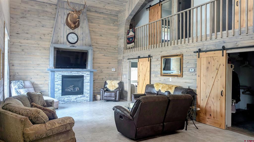 603 Great West Avenue Property Photo 6