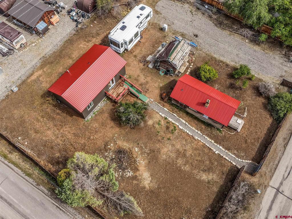 585 Cedar Avenue Property Photo 4