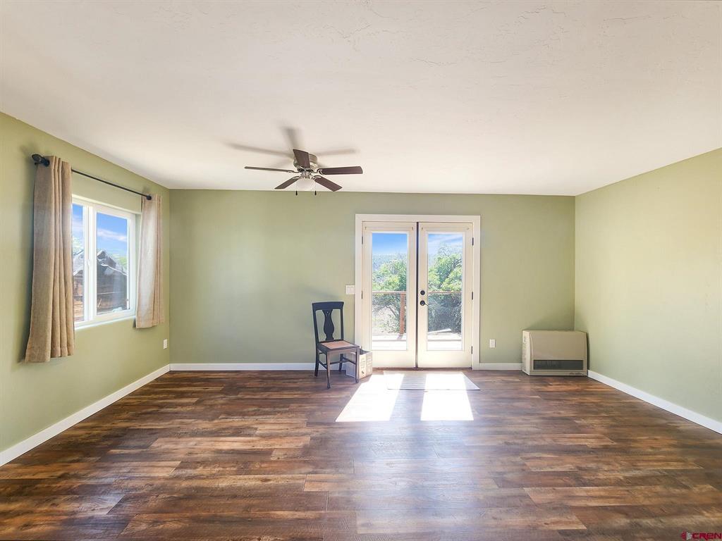 585 Cedar Avenue Property Photo 8