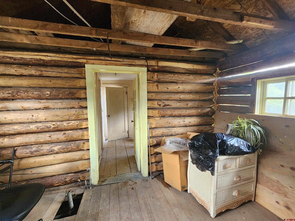 585 Cedar Avenue Property Photo 32