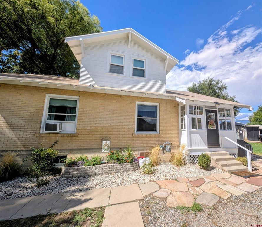 19643 H Road Property Photo 3