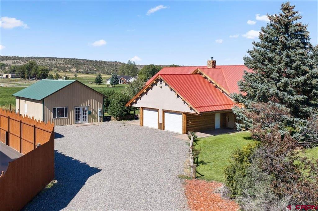 21179 Highway 550 Property Photo 6
