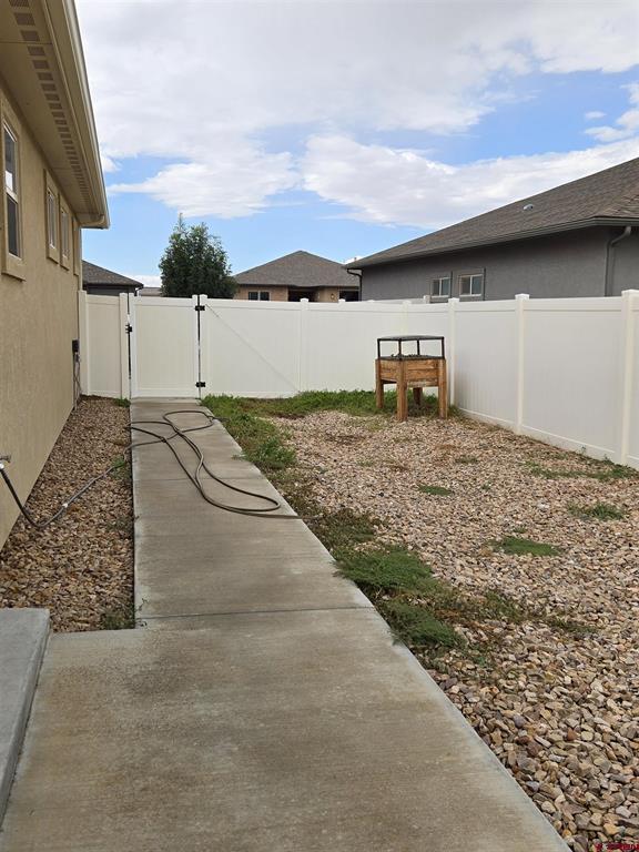 8040 Hudson Street Property Photo 27