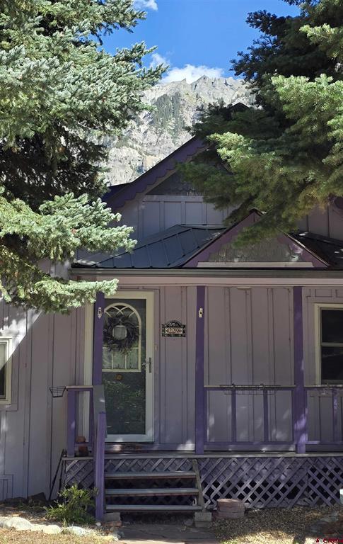 229 2nd Street Property Photo 1