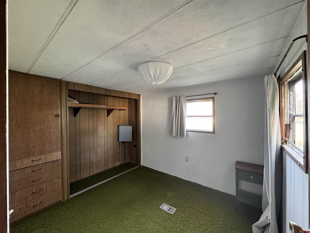 301 S 2nd Street Property Photo 12