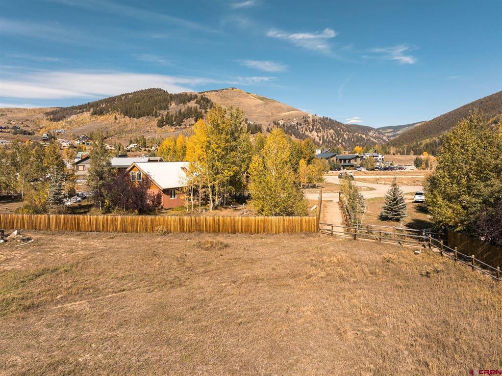 223 Teocalli Road Property Photo 4