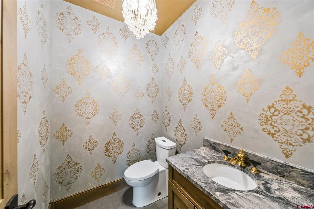 10907 County Road 250 Property Photo 37