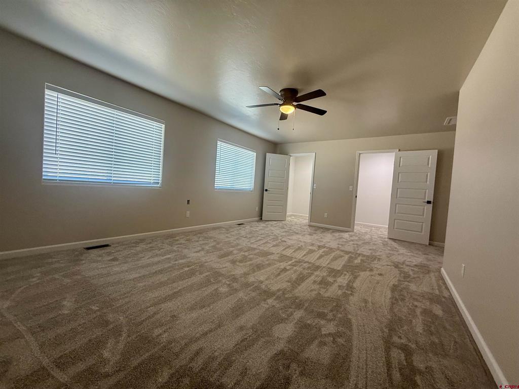 3334 Pinewood Street Property Photo 11