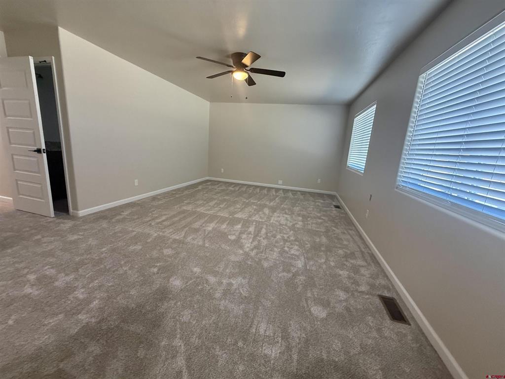 3334 Pinewood Street Property Photo 12