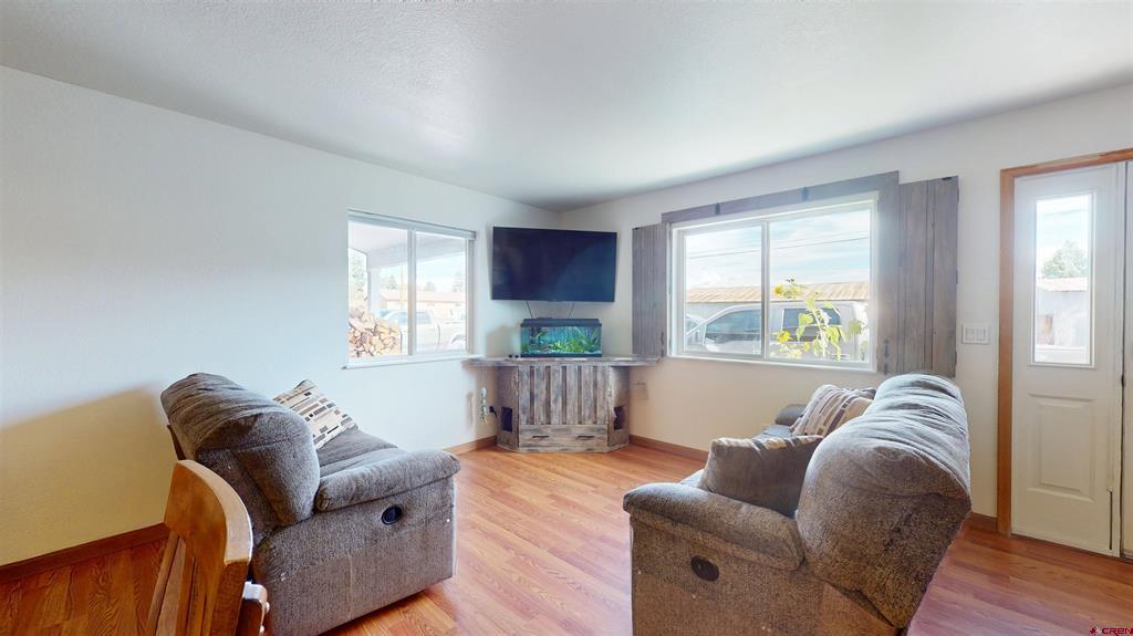 420 S Wisconsin Property Photo 5