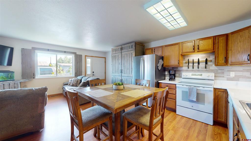 420 S Wisconsin Property Photo 8