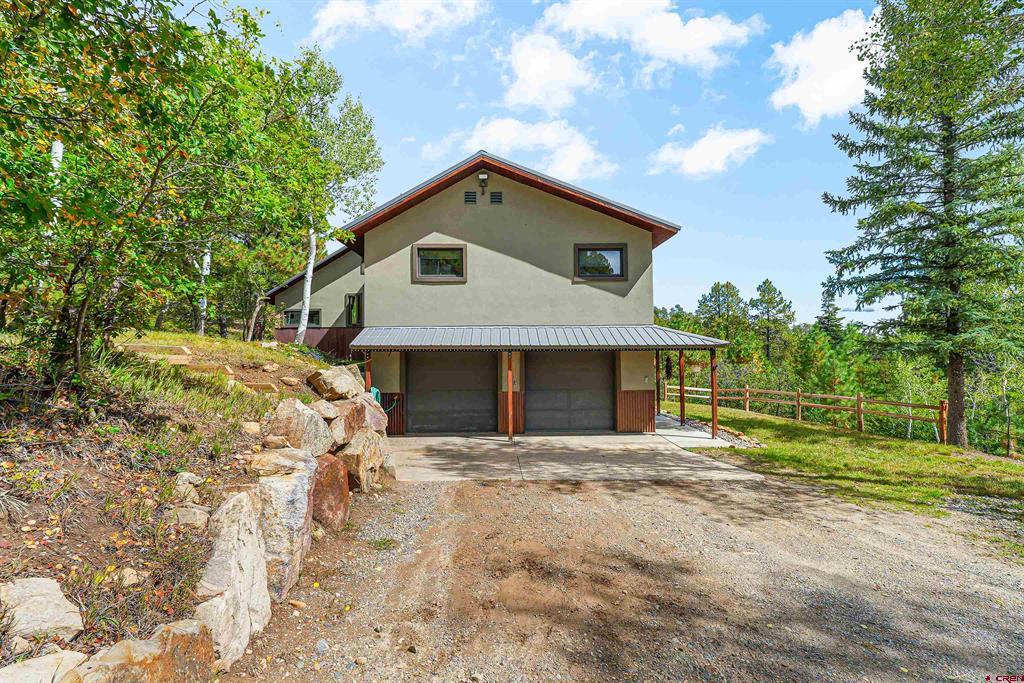 1135 Stagecoach Property Photo 2