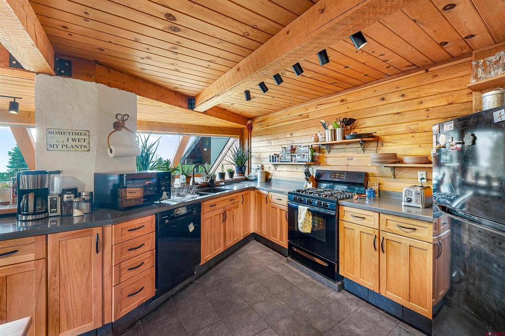 1135 Stagecoach Property Photo 11