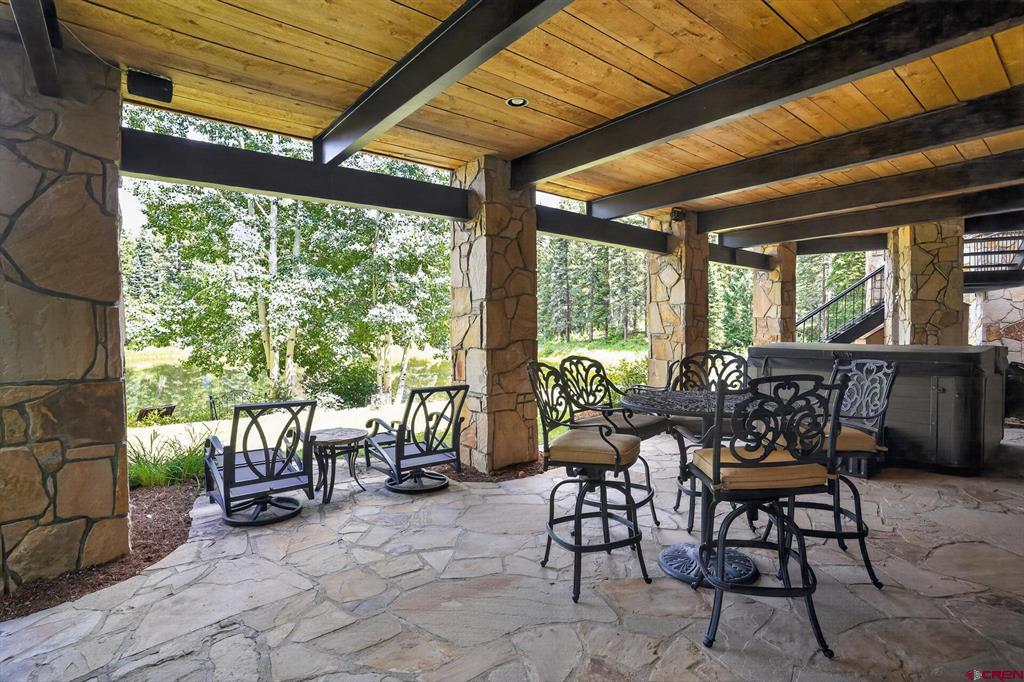 47 Pinnacle View Drive Property Photo 43