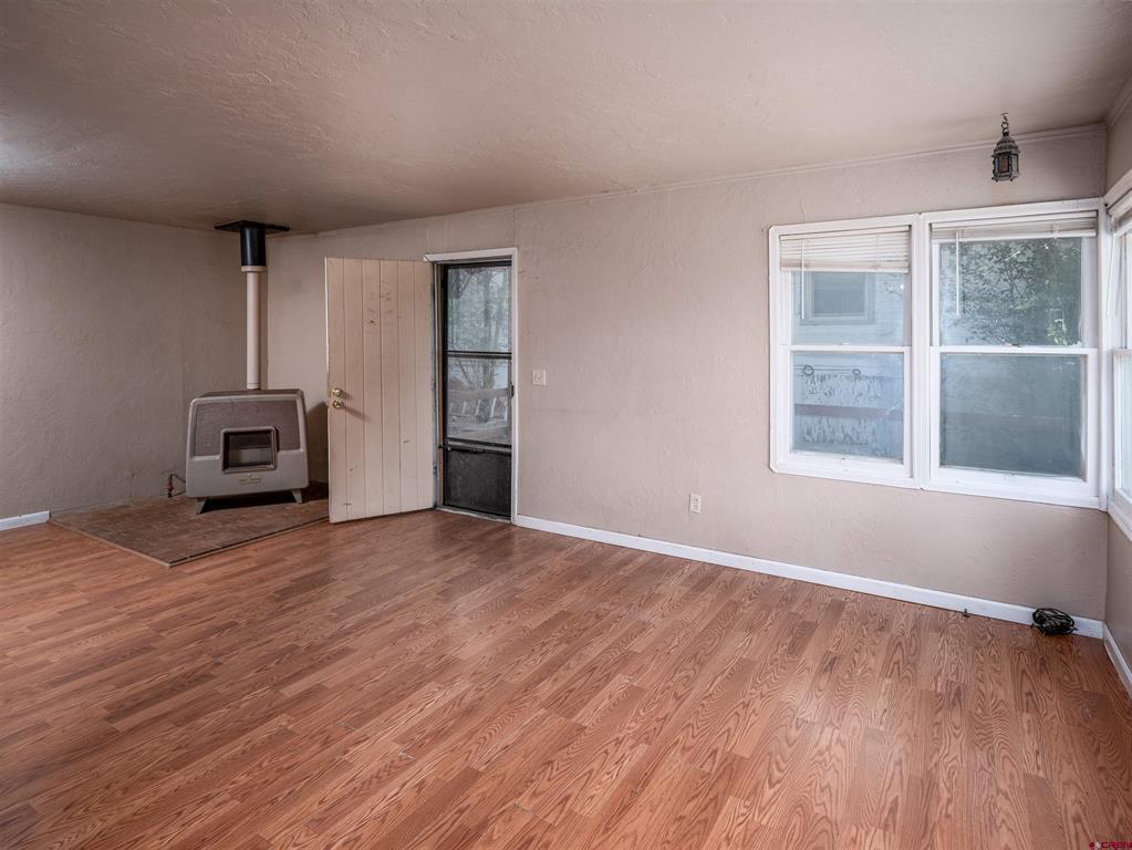 318 N Linden Street Property Photo 2
