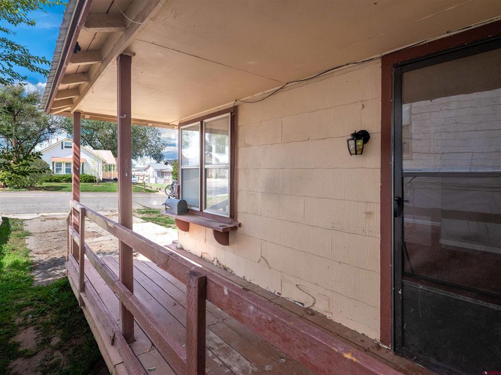 318 N Linden Street Property Photo 18