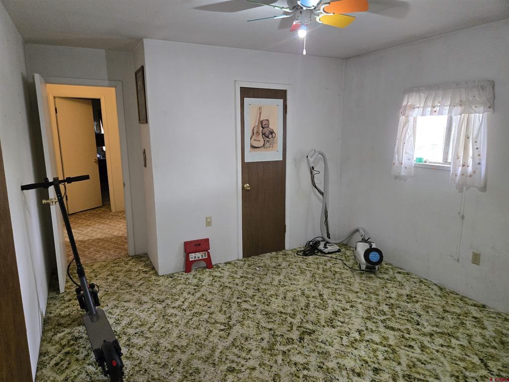 445 N Pine Street Property Photo 8