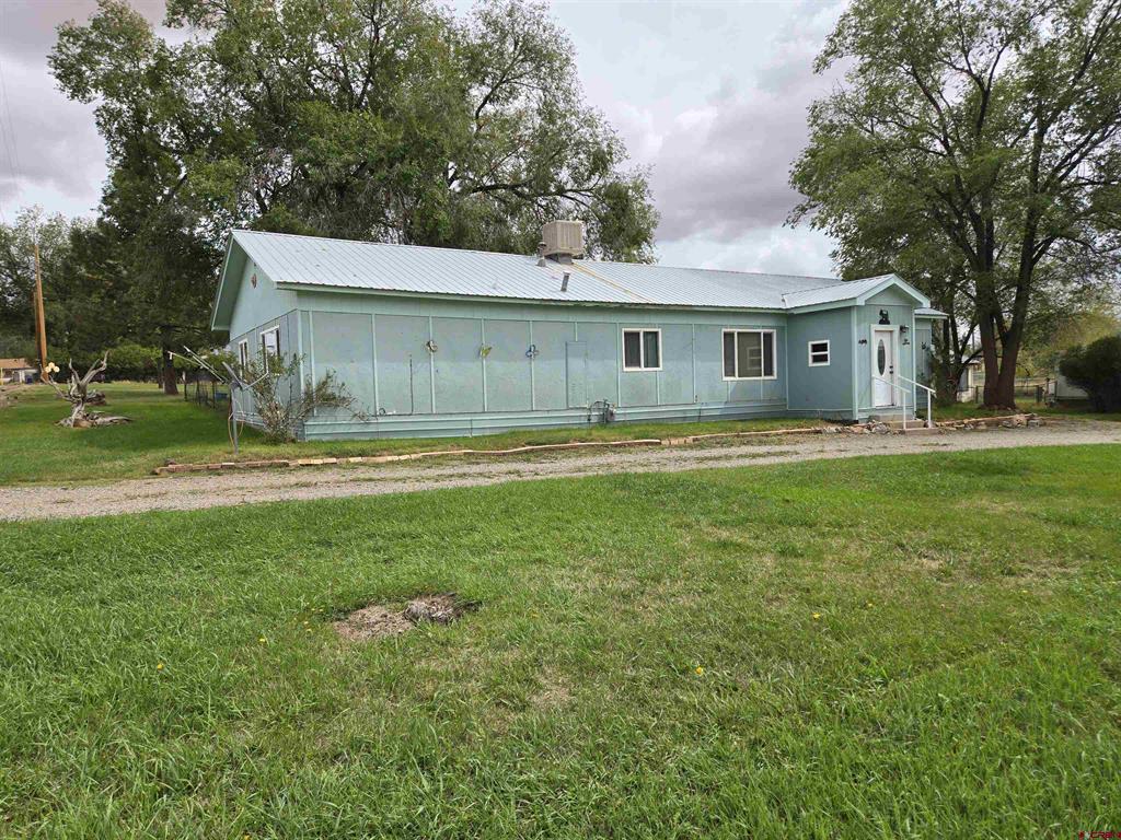 445 N Pine Street Property Photo 20