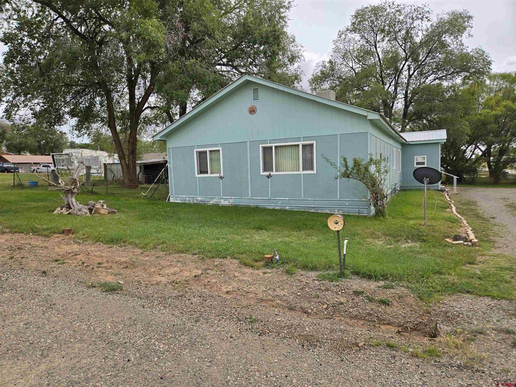 445 N Pine Street Property Photo 22