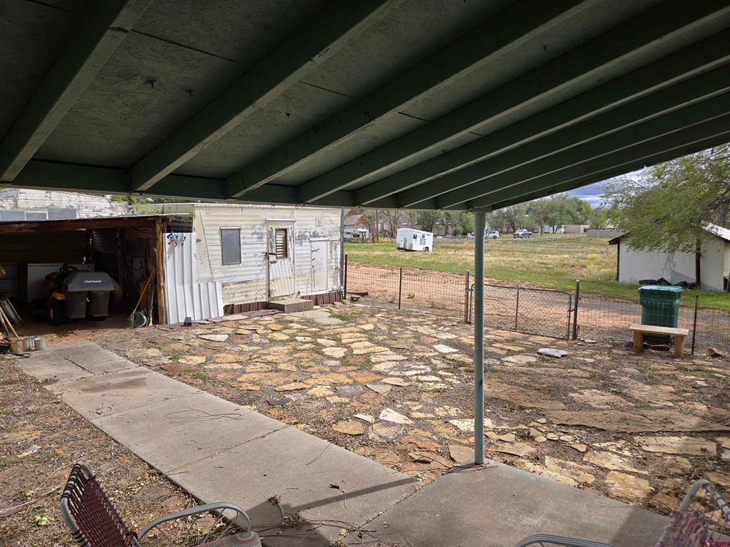 445 N Pine Street Property Photo 31