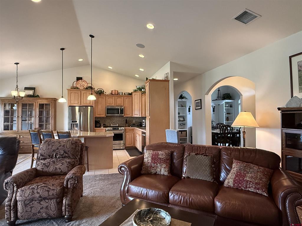 1232 Sunset Drive Property Photo 4