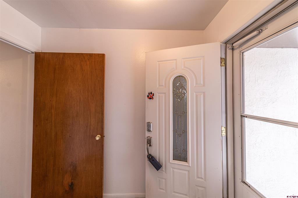 437 Parkland Drive Property Photo 6