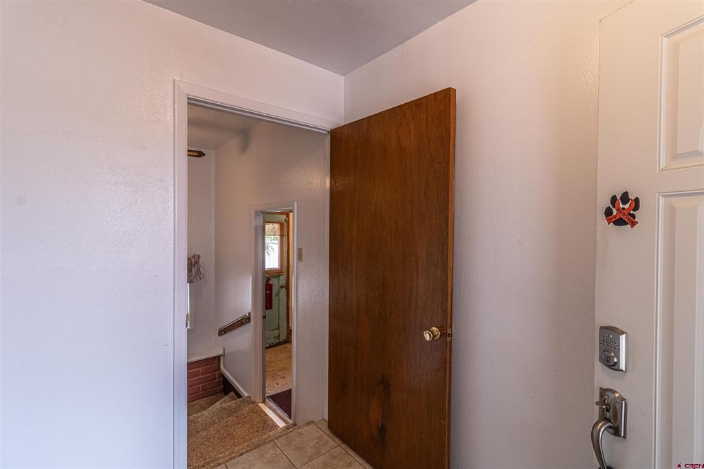 437 Parkland Drive Property Photo 7