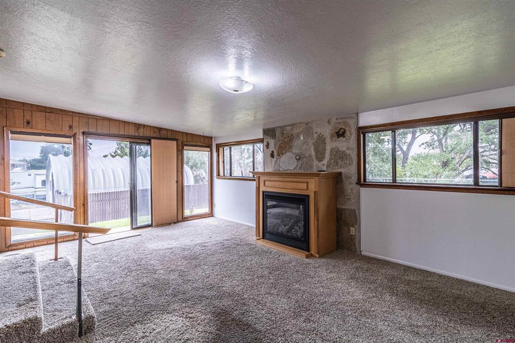 437 Parkland Drive Property Photo 10