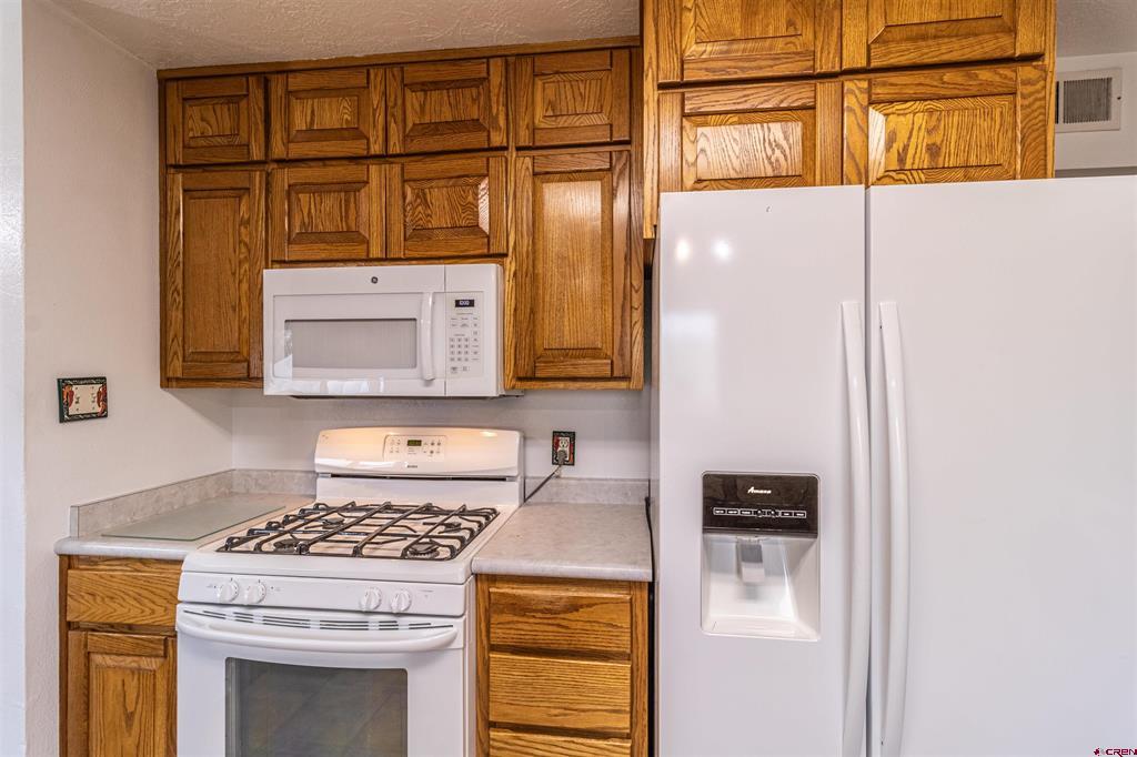 437 Parkland Drive Property Photo 13