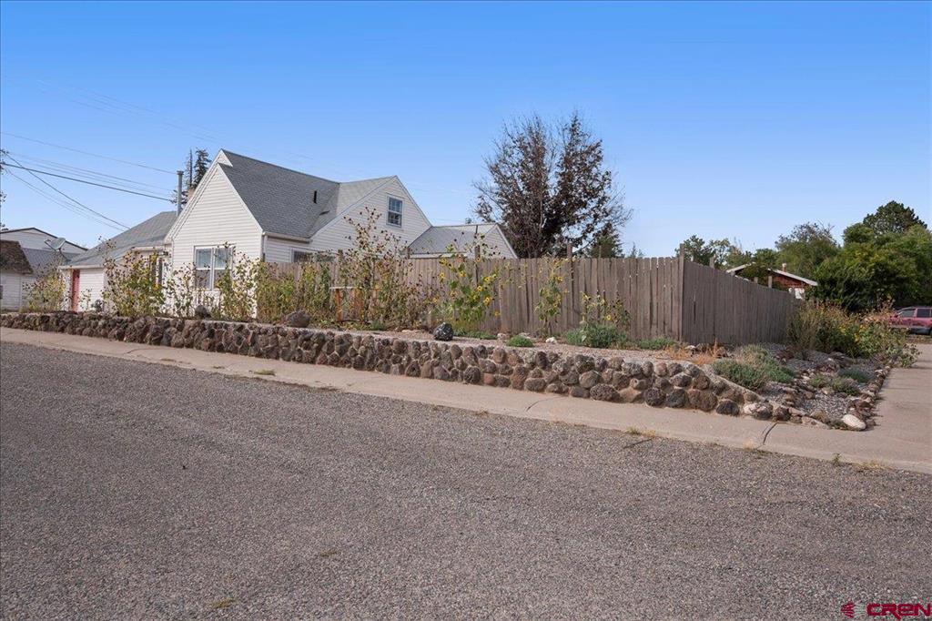 430 Nw Aspen Property Photo 29
