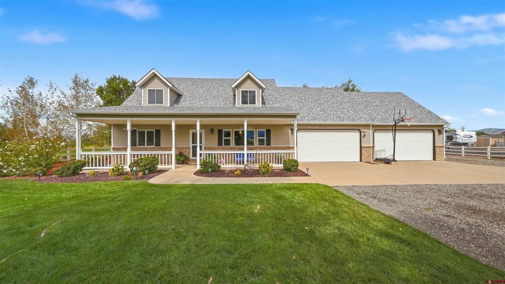 2260 Paintbrush Court Property Photo 3