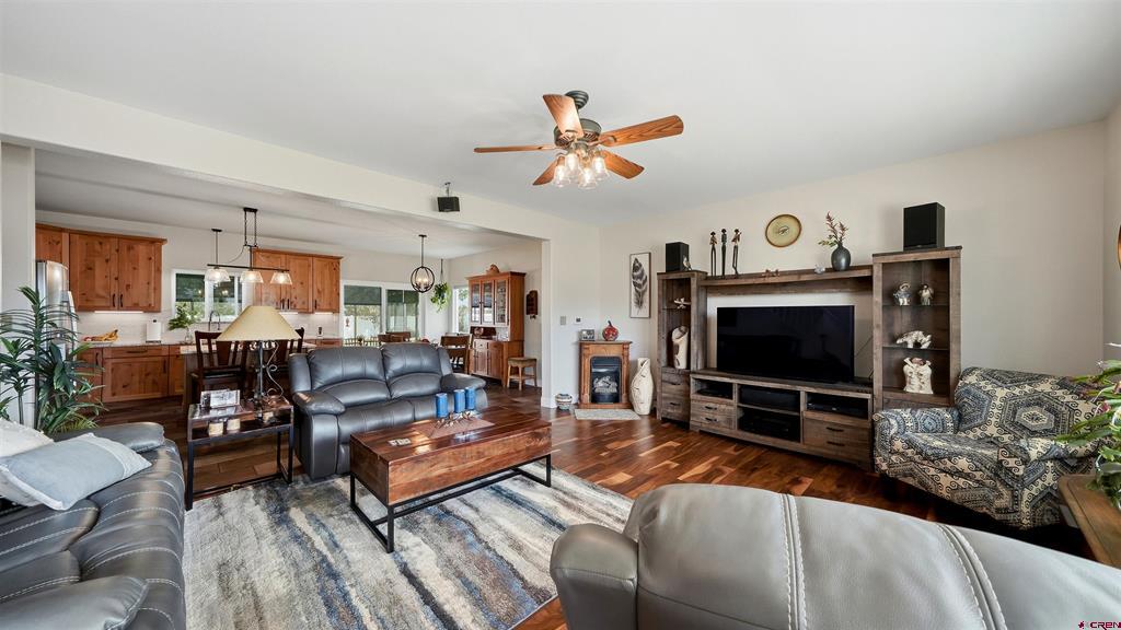 2260 Paintbrush Court Property Photo 7