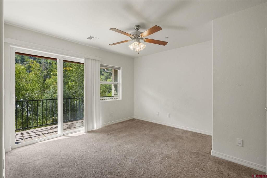 55 Westwood Place Property Photo 12