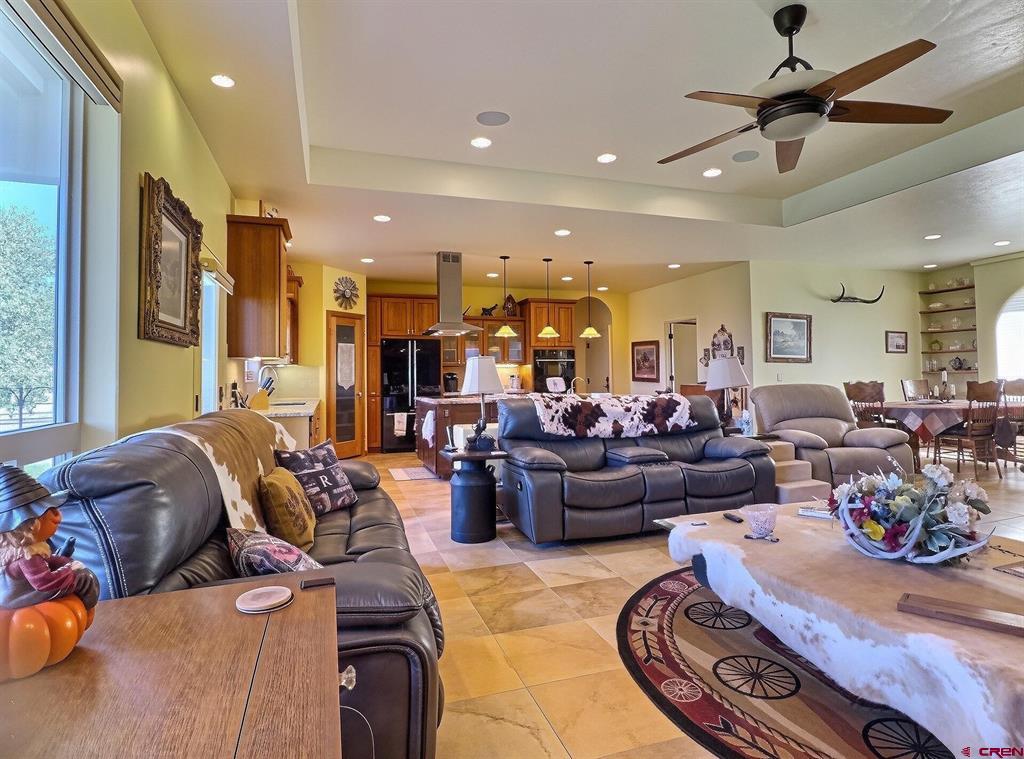 8705 Saddle Ridge Road Property Photo 10
