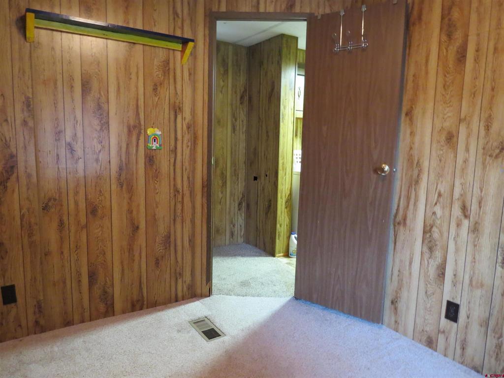 19834 Joy Road Property Photo 23