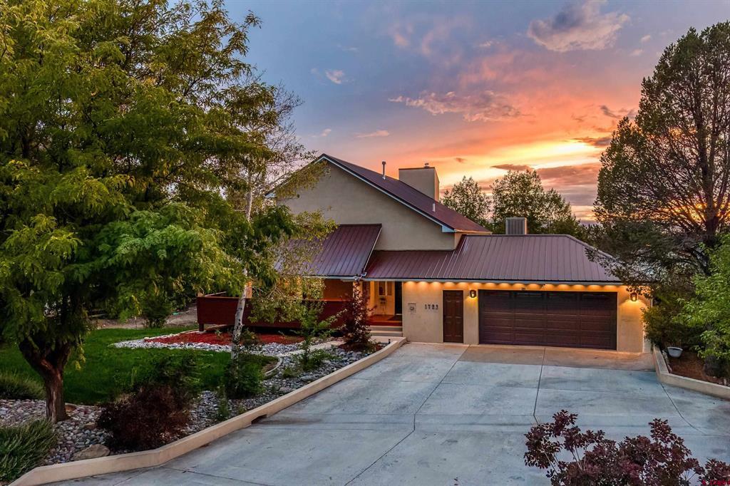 1723 Stellar Place Property Photo 1