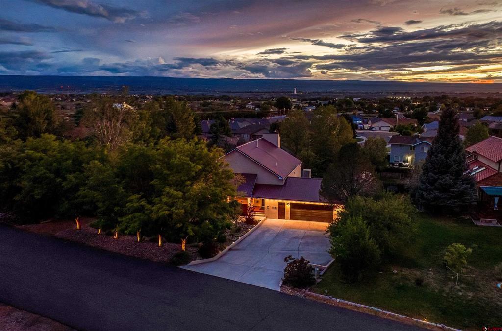 1723 Stellar Place Property Photo 5