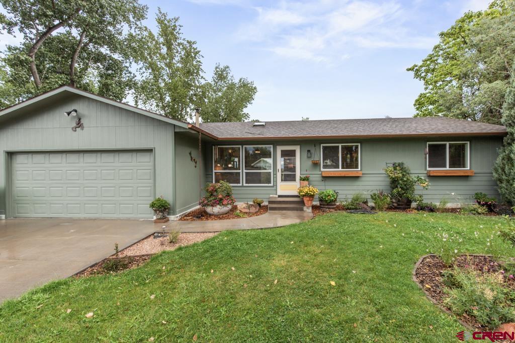 62183 Jig Road Property Photo 1