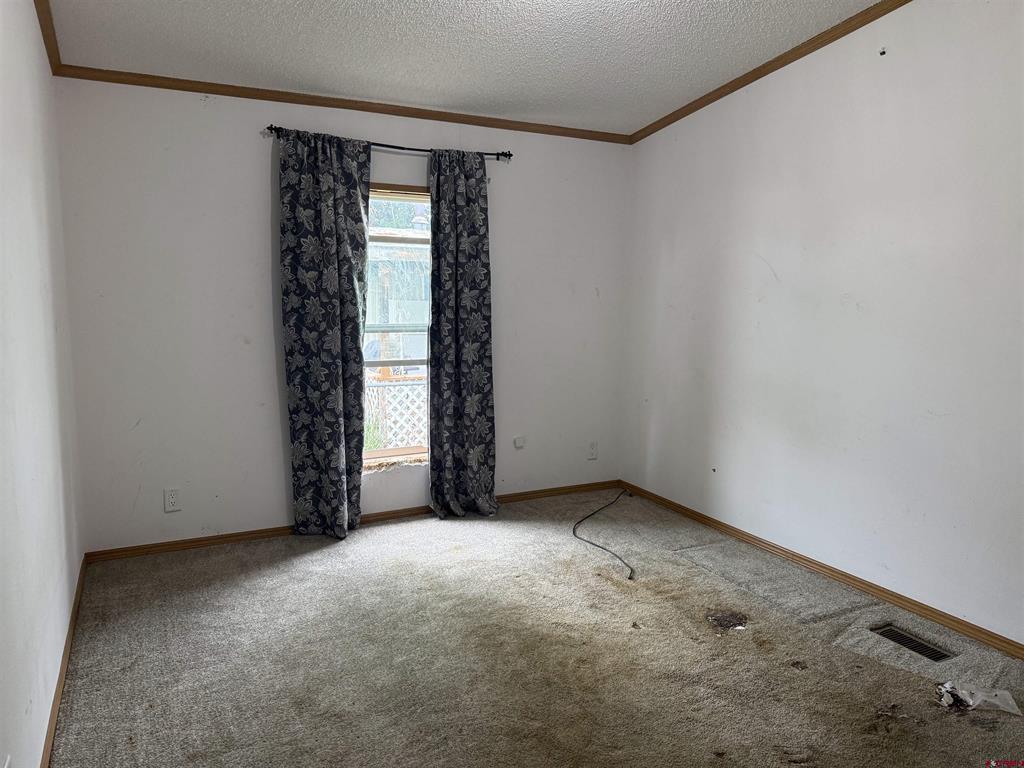 107 E Sunset Drive Property Photo 7
