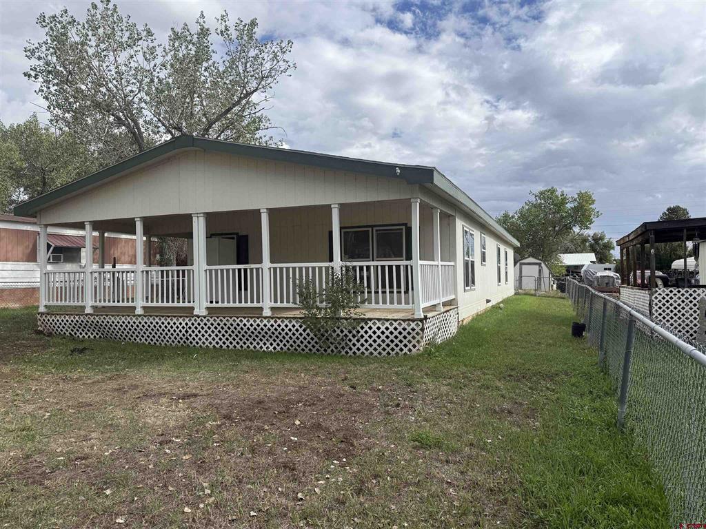 107 E Sunset Drive Property Photo 10