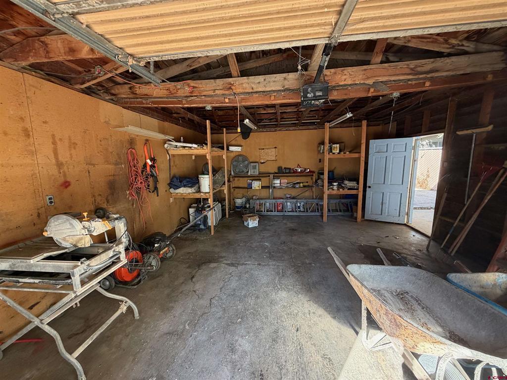 320 S 6th Street Property Photo 33
