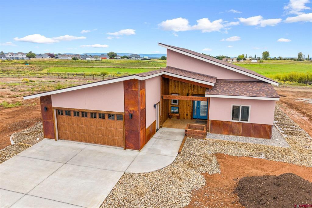 106 Cielo Way Property Photo 1