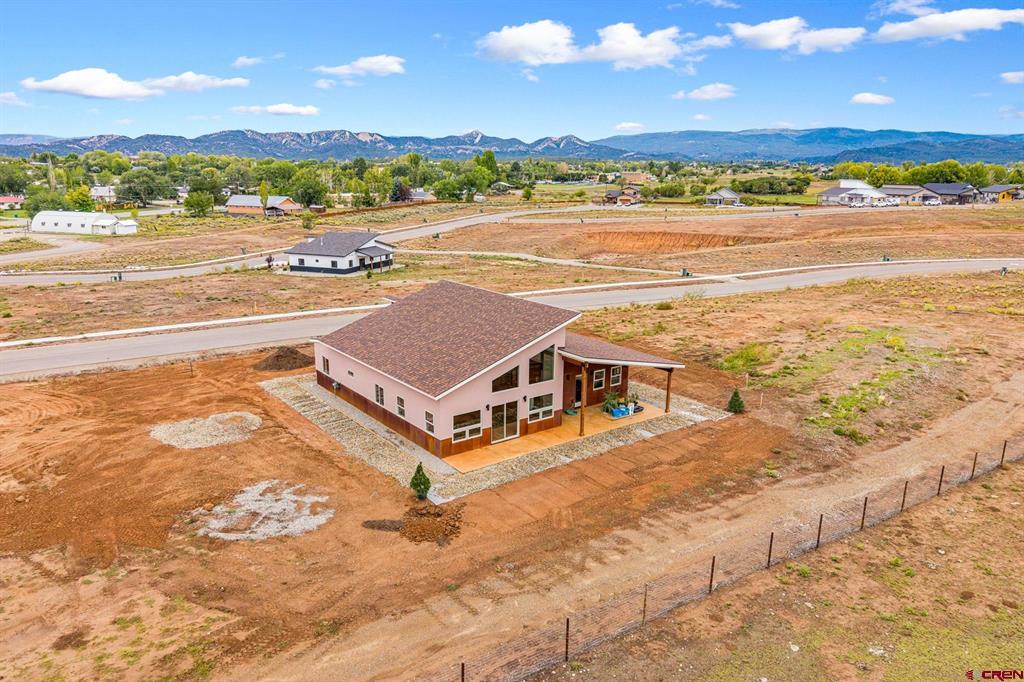 106 Cielo Way Property Photo 44