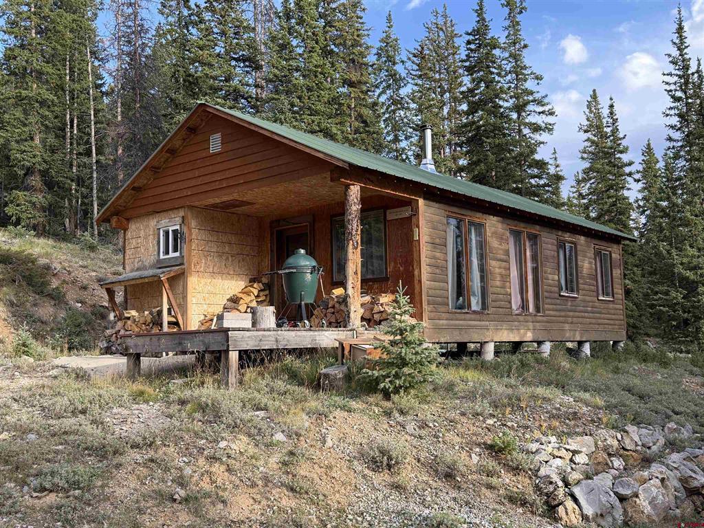2355 Forest Service Road Property Photo 1