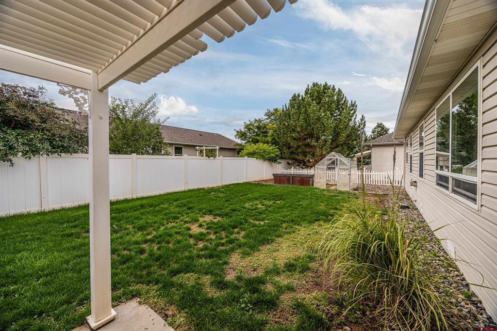 2401 Glen View Drive Property Photo 37