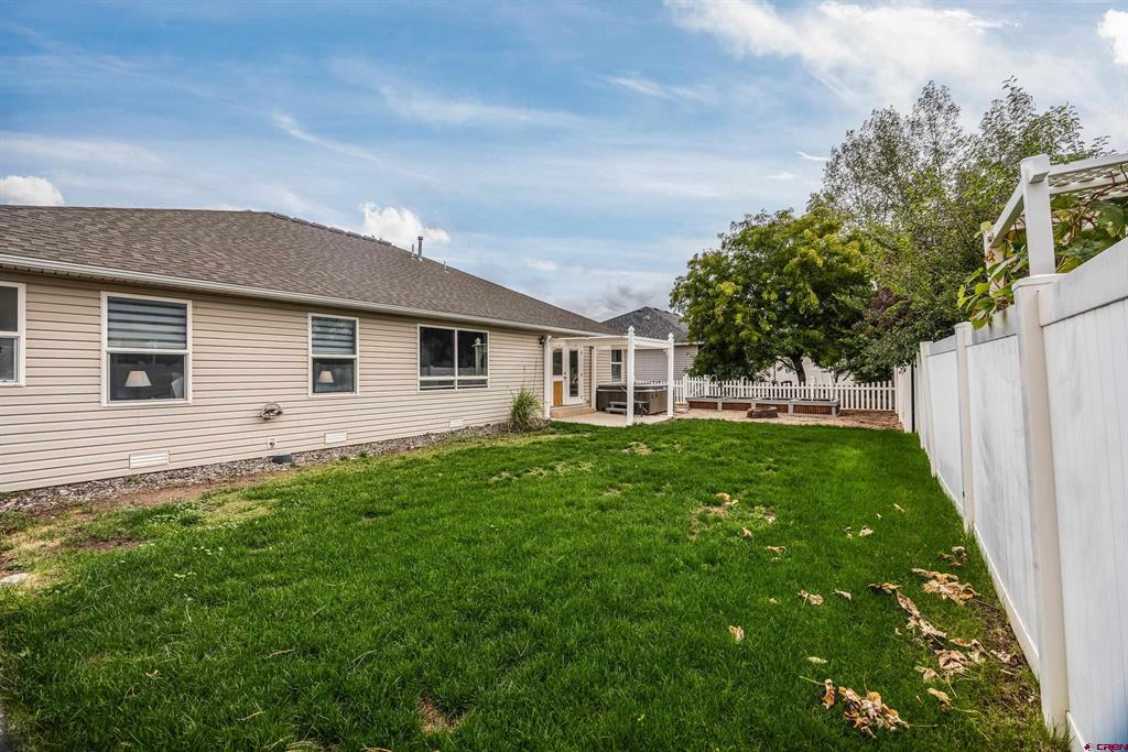 2401 Glen View Drive Property Photo 40