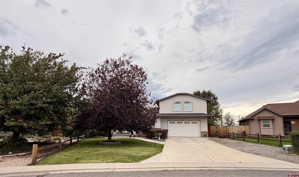1689 6429 Circle Property Photo 3