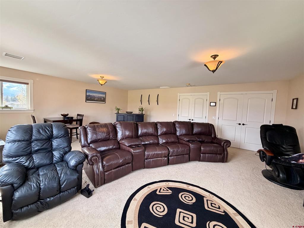 1689 6429 Circle Property Photo 24