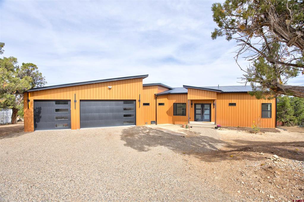 24517 Road V.4 Property Photo 2